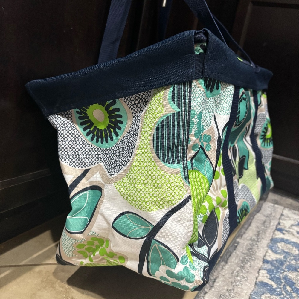 31 Brand Travel/Beach Tote Bag/Weekender -Discontinued Buy Now - Picture 4 of 6